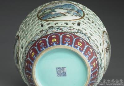 图片[3]-Double-layered vase with open work and auspicious pattern in yangcai painted enamels, Qianlong reign (1736-1795), Qing dynasty-China Archive